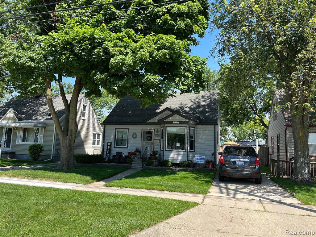 Roseville, MI 48066,18805 HAZELWOOD Street