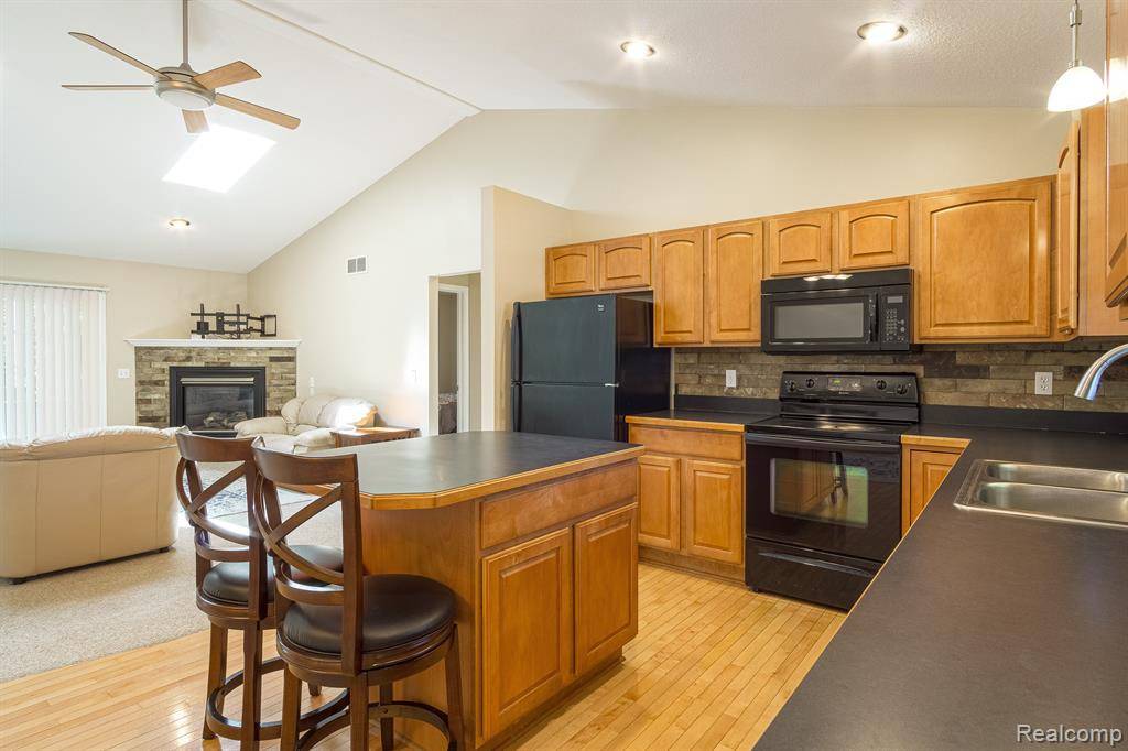 Swartz Creek, MI 48473,5395 WHEAT WAY Avenue