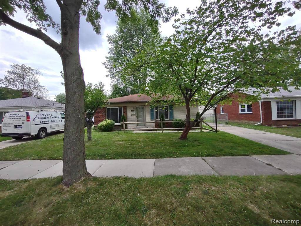 Southfield, MI 48076,28131 BRENTWOOD Street