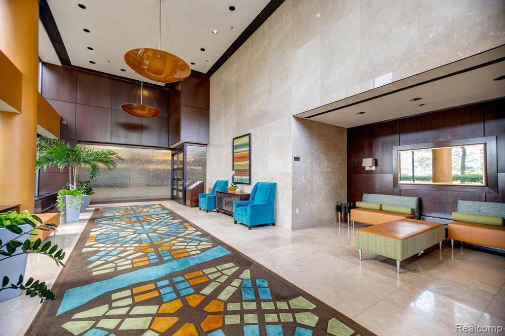 Detroit, MI 48226,1001 W Jefferson Avenue