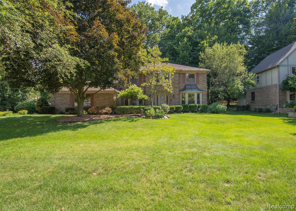 Northville, MI 48167,38751 WESTCHESTER Lane