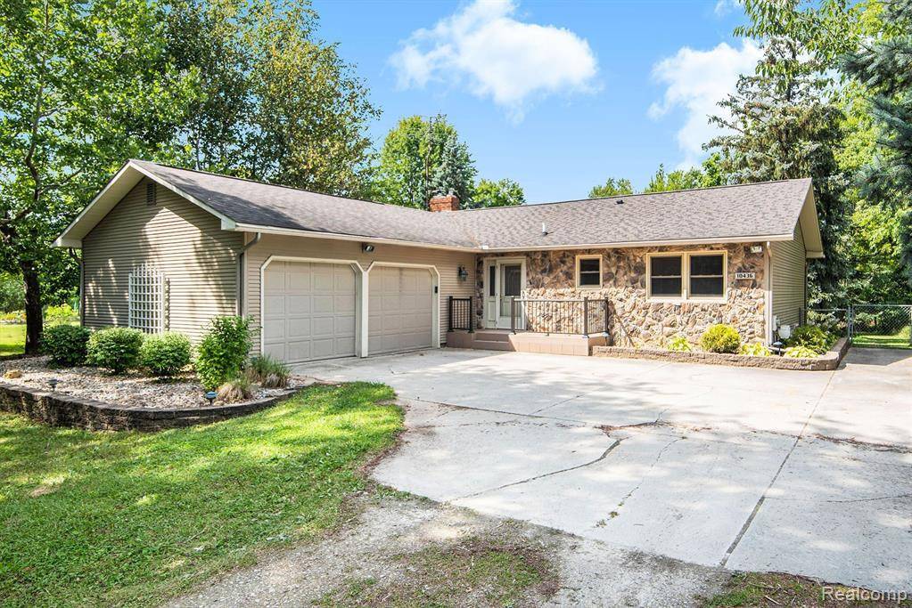 Grand Blanc, MI 48439,10436 HALSEY Road