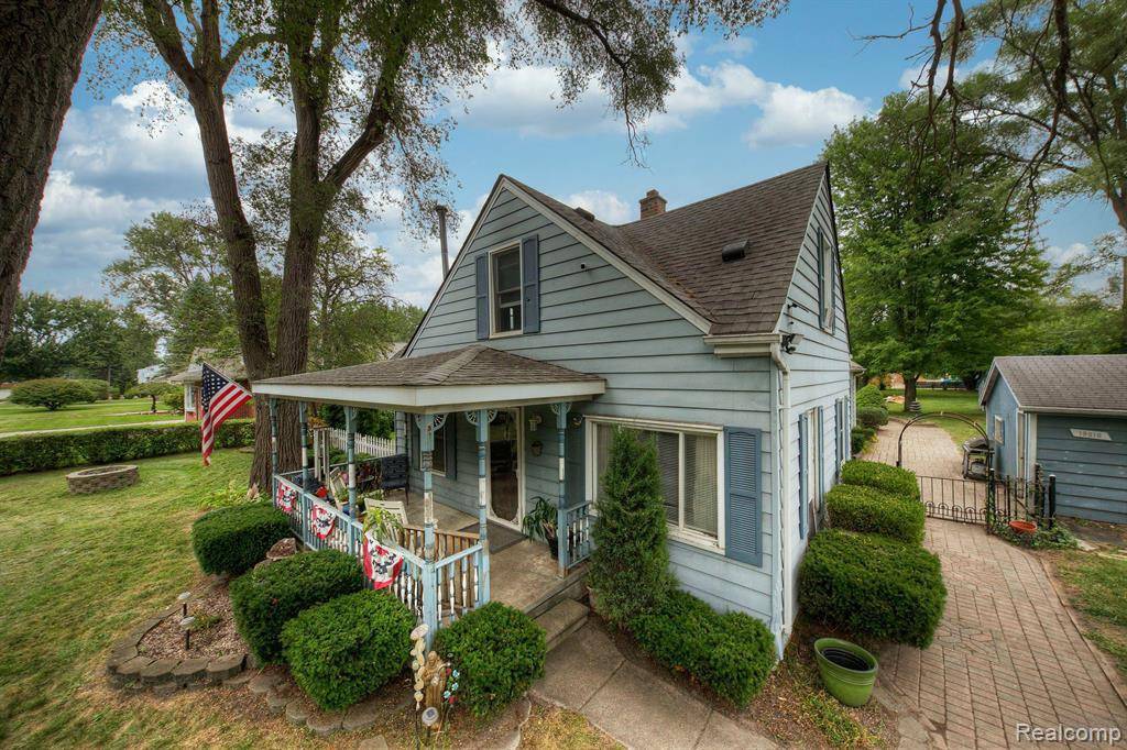 Livonia, MI 48152,19510 BRENTWOOD Street