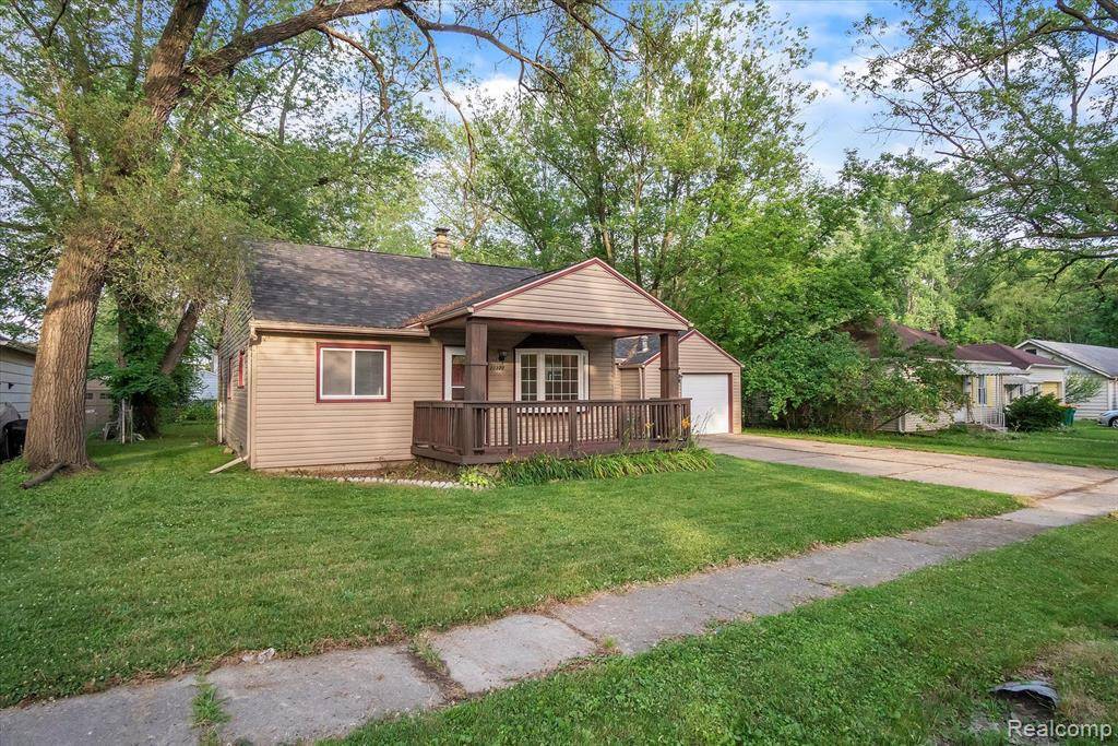 Farmington Hills, MI 48336,21370 PURDUE Avenue