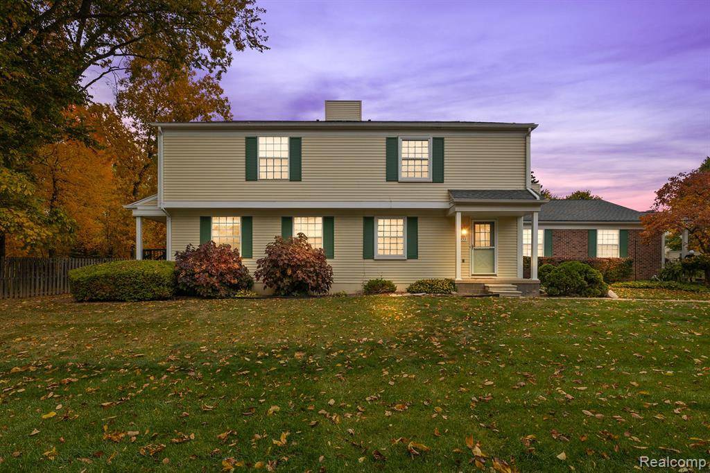 Walled Lake, MI 48390,353 NEPTUNE Drive