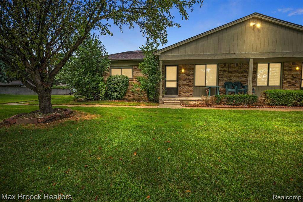 Sterling Heights, MI 48310,5533 MANSFIELD Avenue