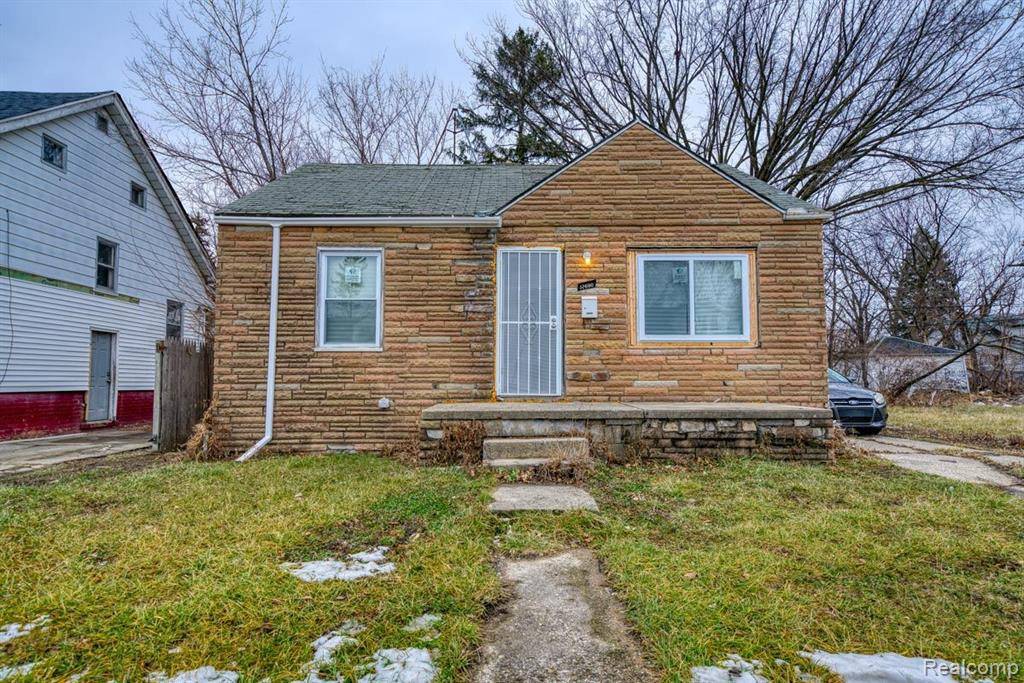 Detroit, MI 48205,12690 STRASBURG Street