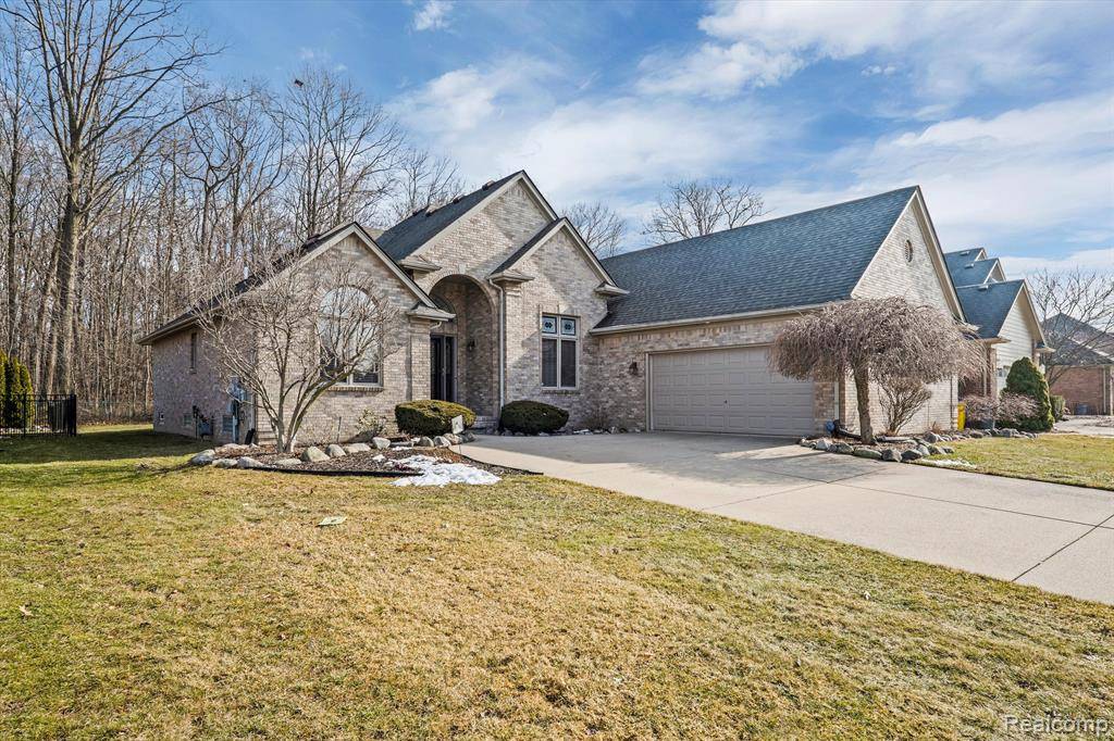 New Baltimore, MI 48047,53462 BRADFORD Court