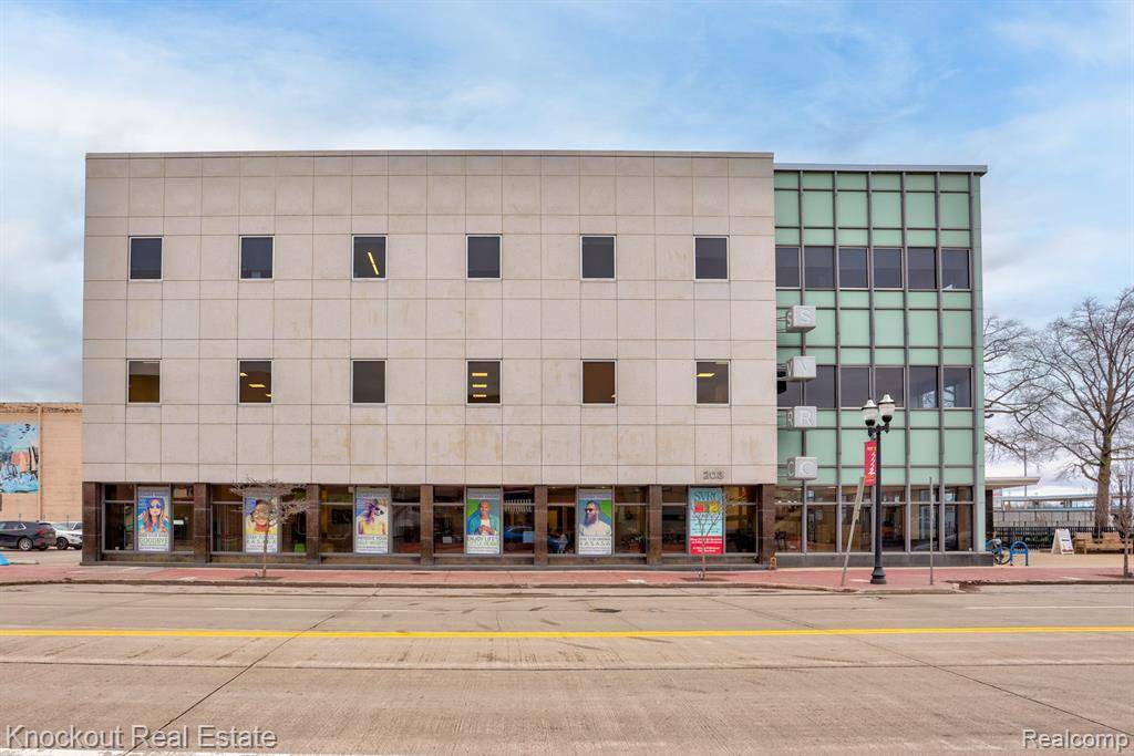Saginaw, MI 48607,203 S WASHINGTON Avenue