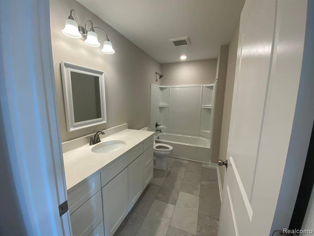 Howell, MI 48843,2069 STEELWOOD Drive