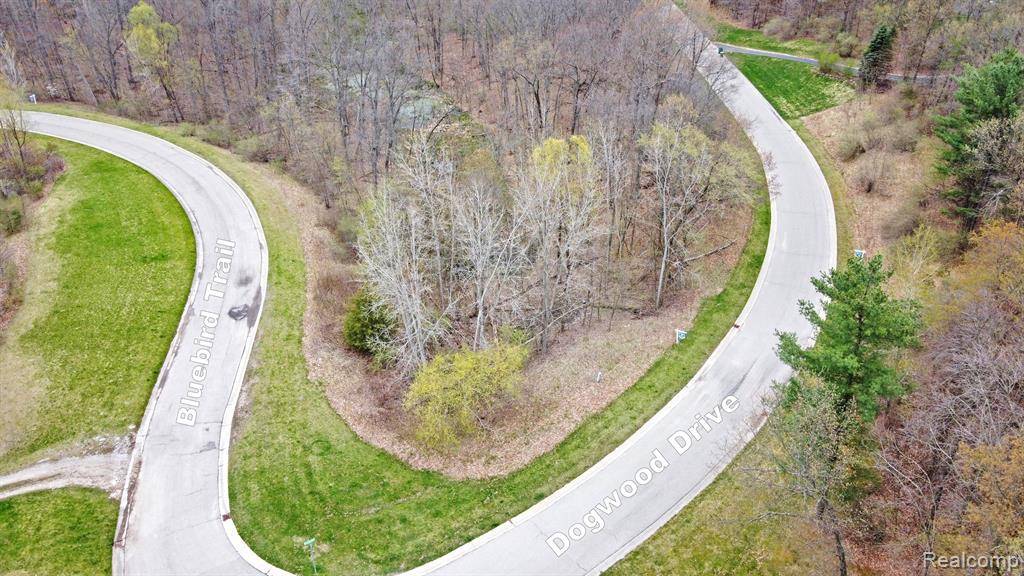 Ortonville, MI 48462,311 DOGWOOD Lane