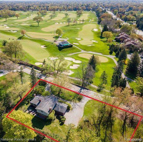 Bloomfield Hills, MI 48301,6450 GILBERT LAKE Road