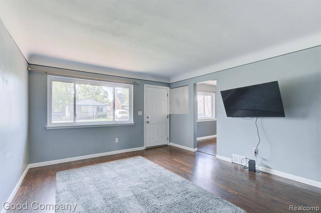 Hazel Park, MI 48030,480 W SONOMA Avenue