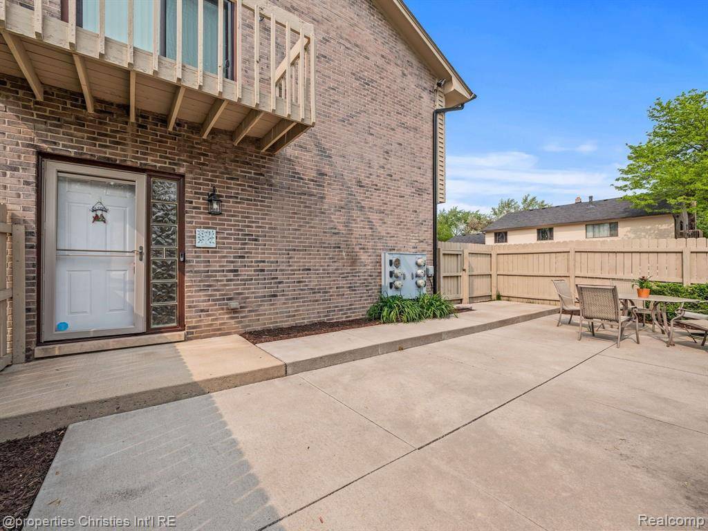 Clinton Twp, MI 48038,42337 E Leo Street