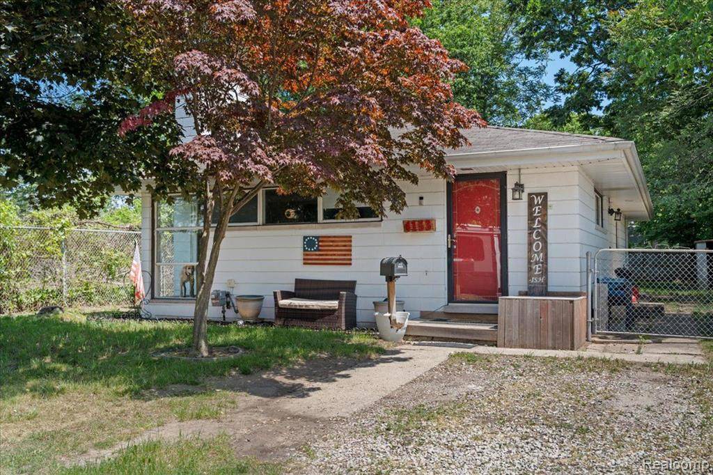 Wayne, MI 48184,4153 CHAMBERLAIN Street