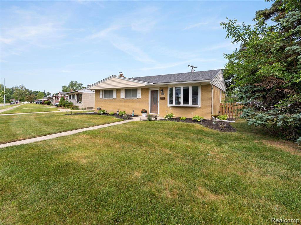 Westland, MI 48186,875 ALVIN Street