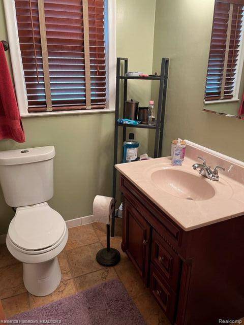 Farmington Hills, MI 48335,33947 KIRBY Street