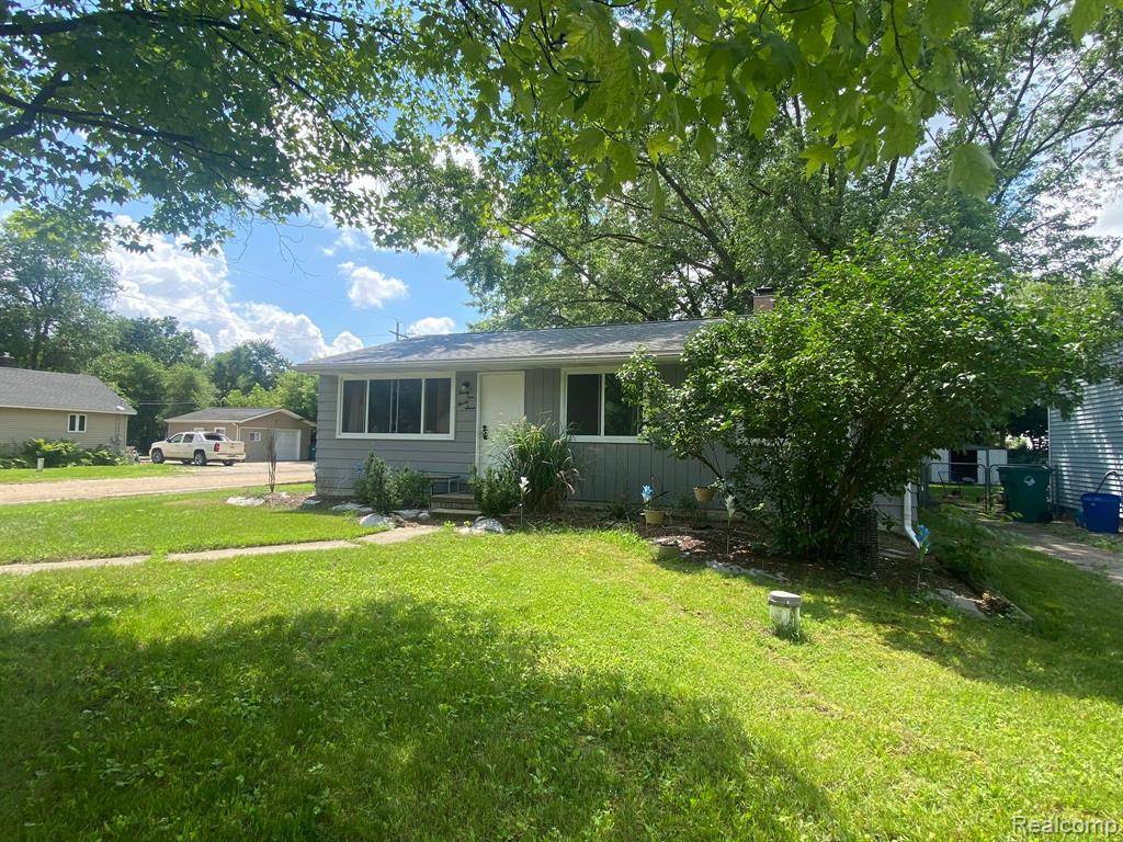 Commerce Twp, MI 48390,2997 WOODLAWN Street