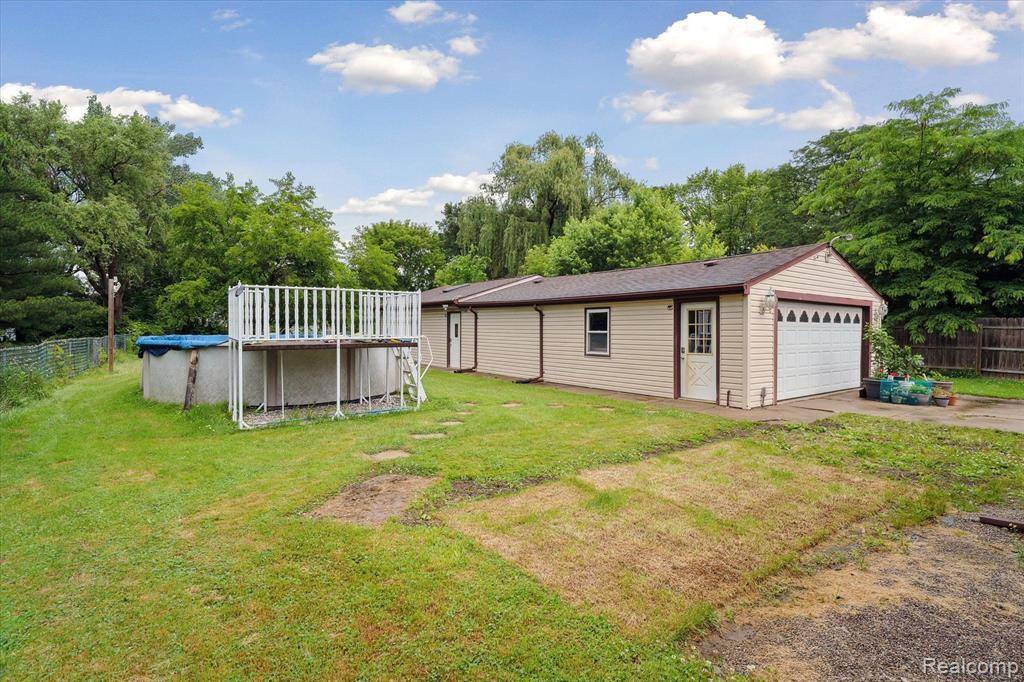 Sterling Heights, MI 48310,5065 NORTHLAWN Drive