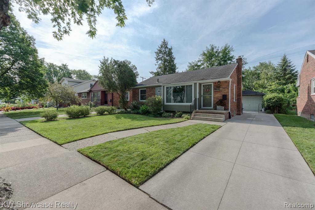 Berkley, MI 48072,1395 LARKMOOR Boulevard