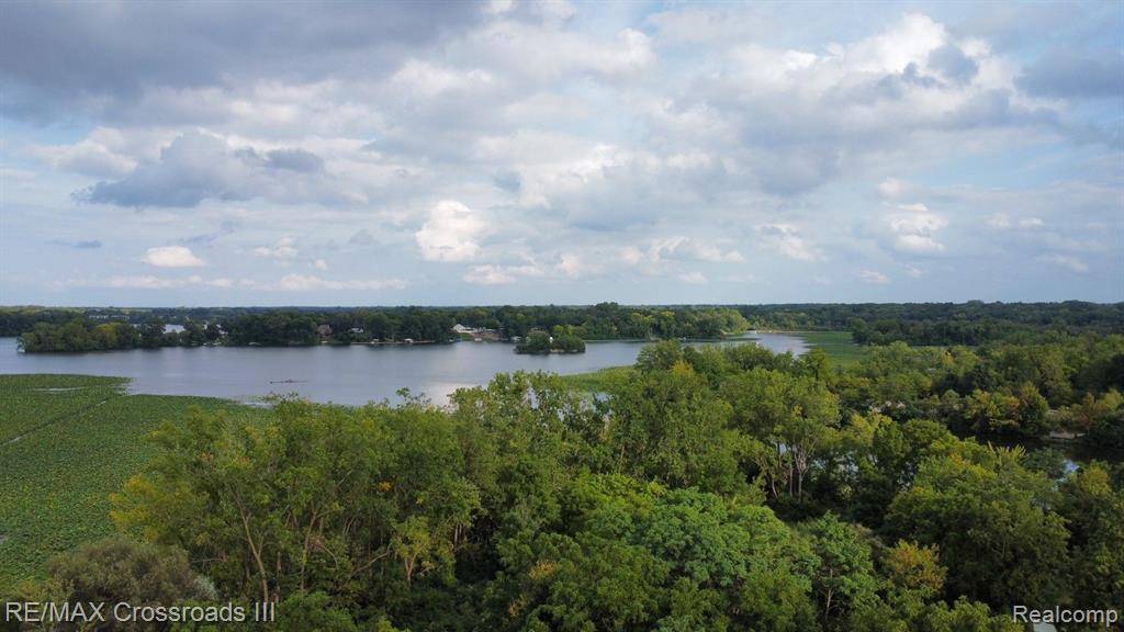 Van Buren, MI 48111,2405 RAWSONVILLE Road