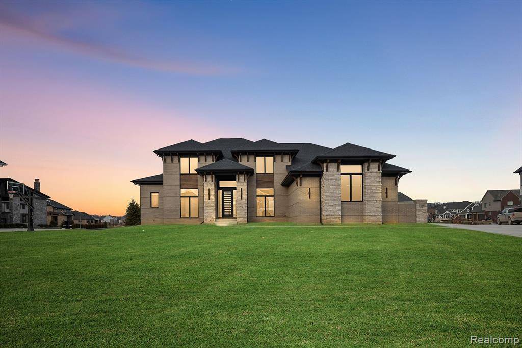 Oakland, MI,3818 ROYAL BERKSHIRE Lane