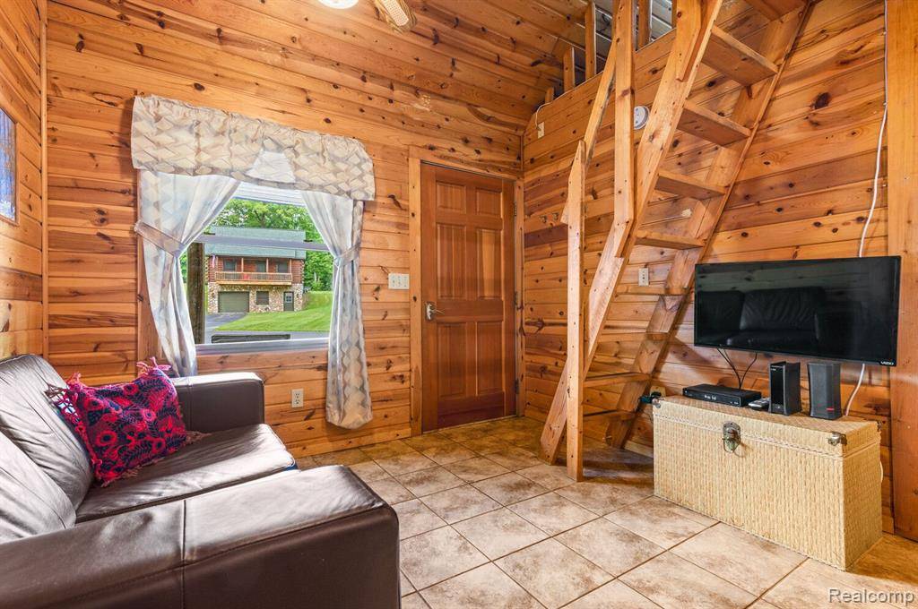 Gaylord, MI 49735,2341 BEAVER CREEK Drive