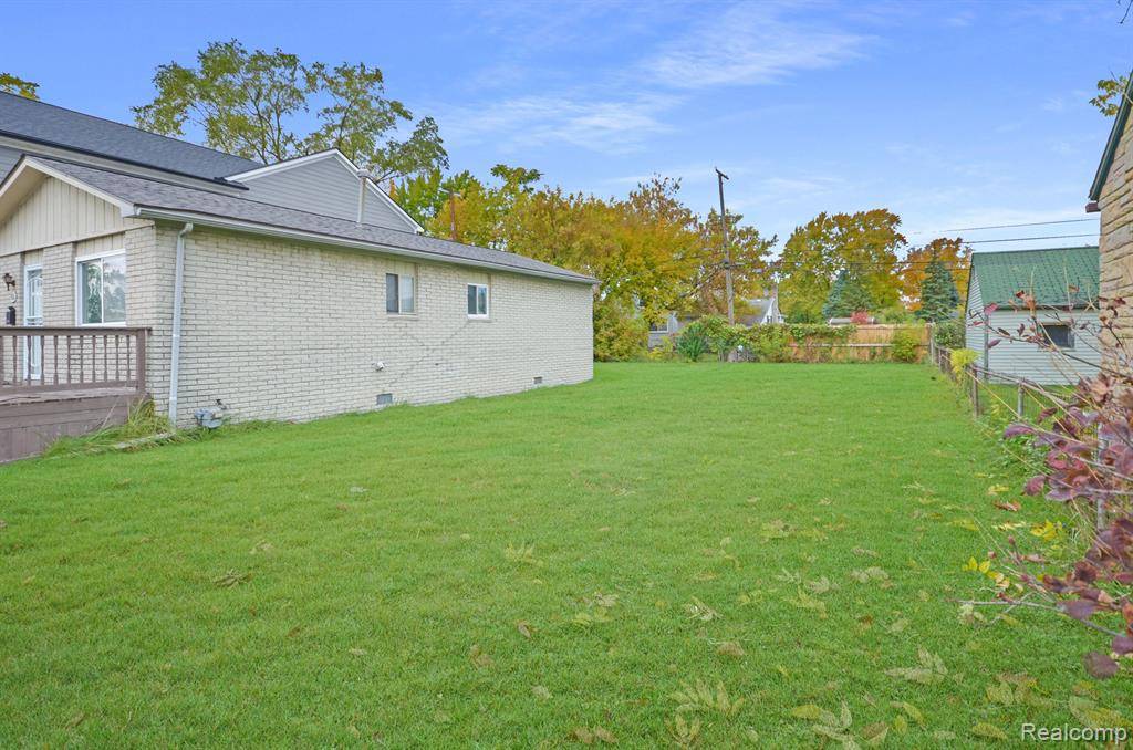 Hazel Park, MI 48030,000 W Muir Avenue