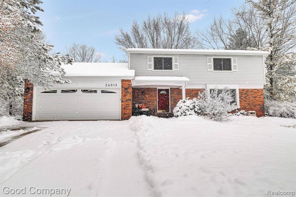 Novi, MI,24513 Sarah Flynn Drive