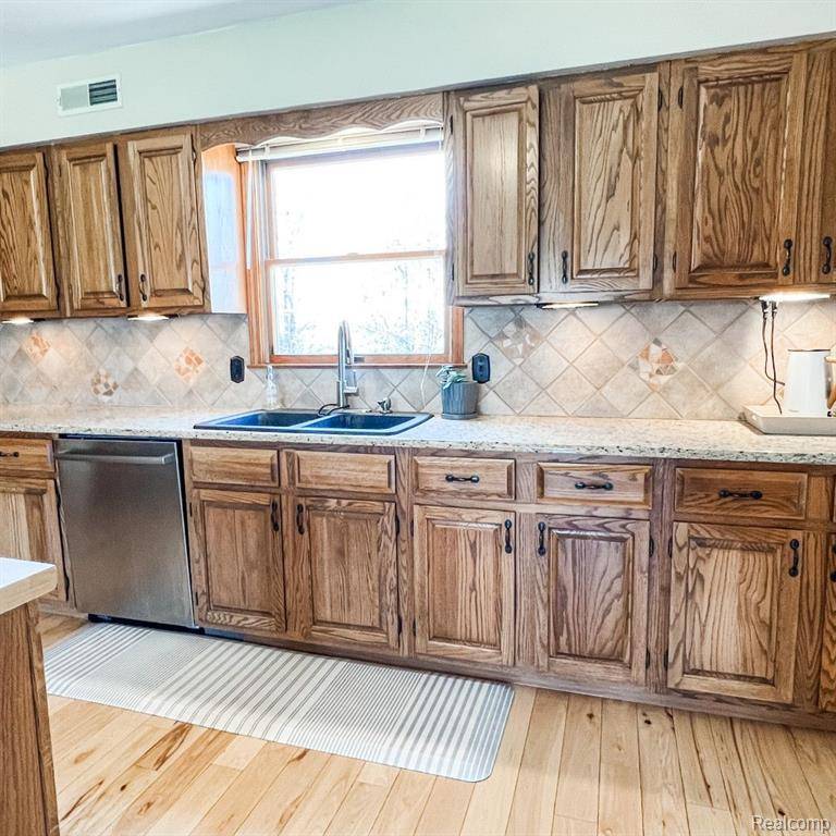 Mattawan, MI 49071,49562 JASMINE Way