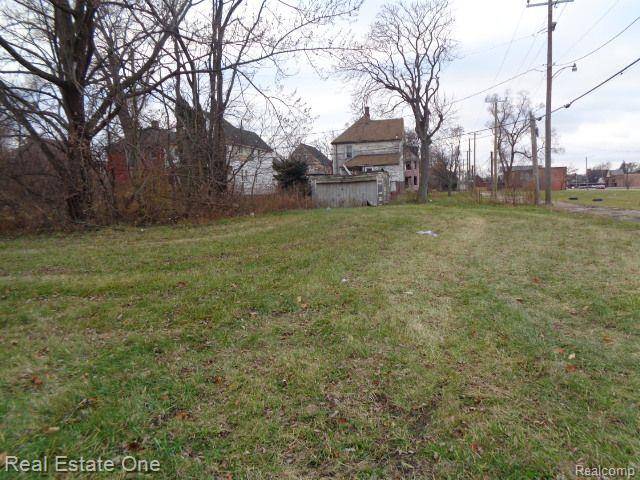 Detroit, MI 48214,3523 BALDWIN Street