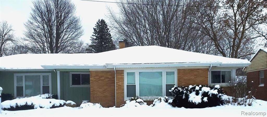Bridgeport, MI 48722,4153 HACKBERRY Road