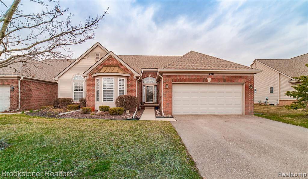 Oxford, MI 48371,420 GOLF VILLA Drive