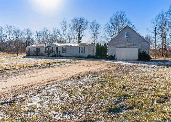 East Leroy, MI 49051,4536 L S Drive