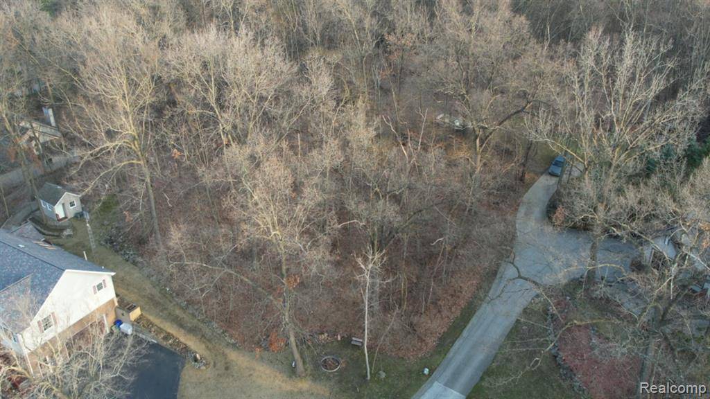 Fenton, MI 48430,Lot 25 HIDDEN RIDGE Trail