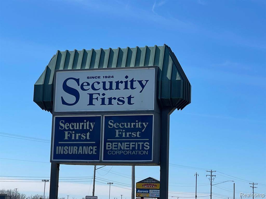 Flint, MI 48503,3526 MILLER Road