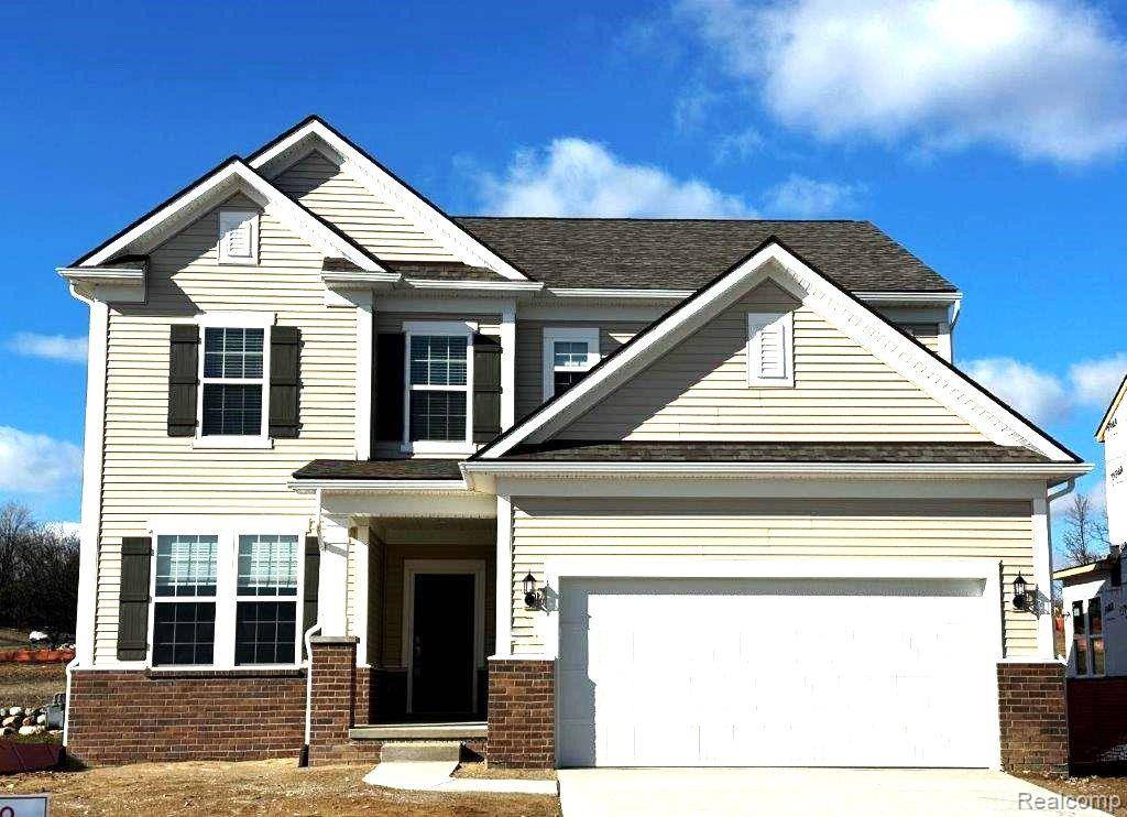 Milford, MI 48381,4551 Paradise Parkway