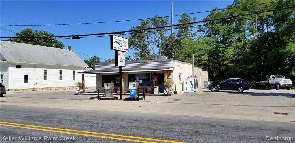 Kewadin, MI 49648,7262 CAIRN Highway