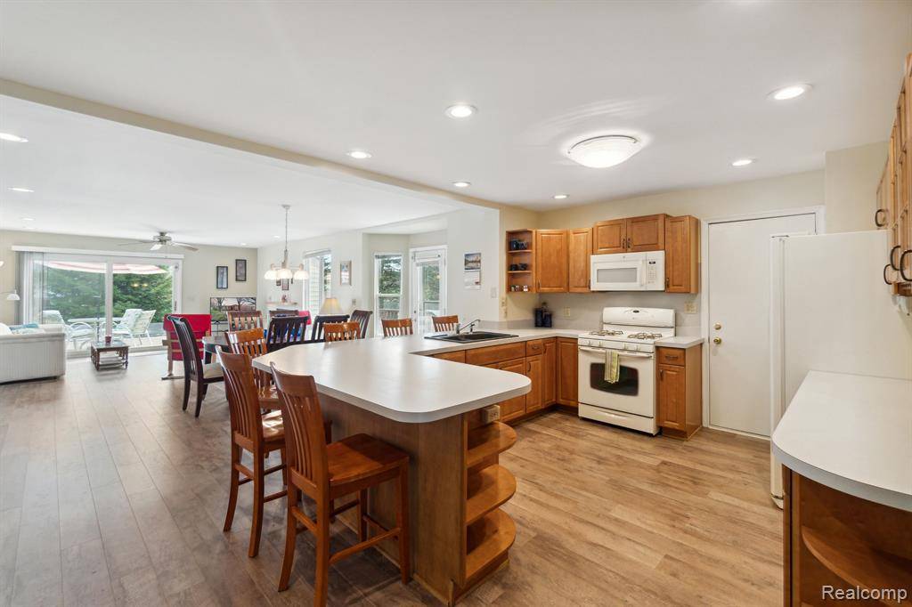 Grand Blanc, MI 48439,6061 HOMESTEAD Place