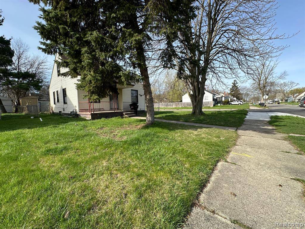 Detroit, MI 48205,16000 FAIRMOUNT Drive