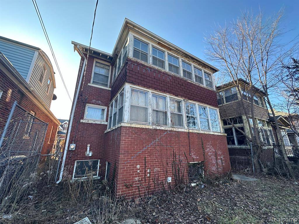 Detroit, MI 48214,1808 SEYBURN Street