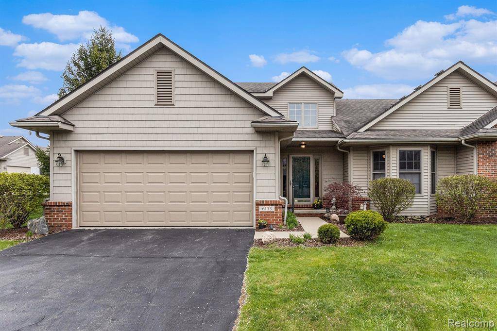 Brighton, MI 48116,6173 NORTHRIDGE HILLS Drive