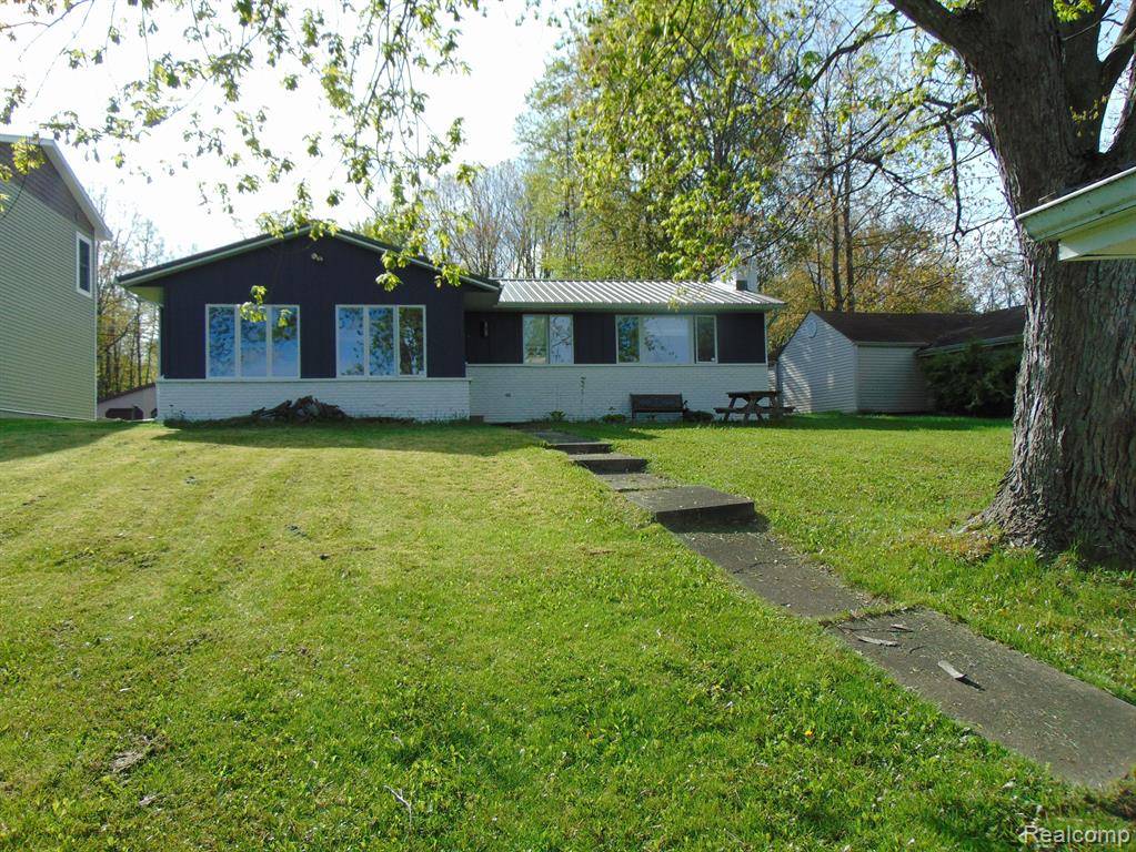 Beaverton, MI 48612,3772 S LAKE Drive