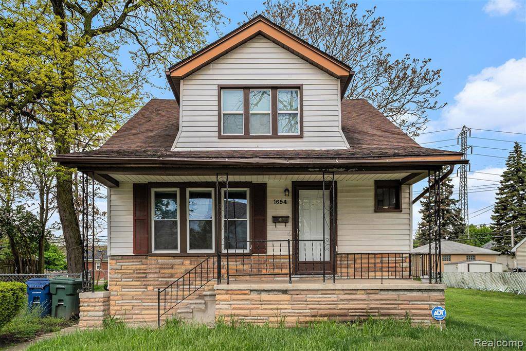 Lincoln Park, MI 48146,1654 CHANDLER Avenue