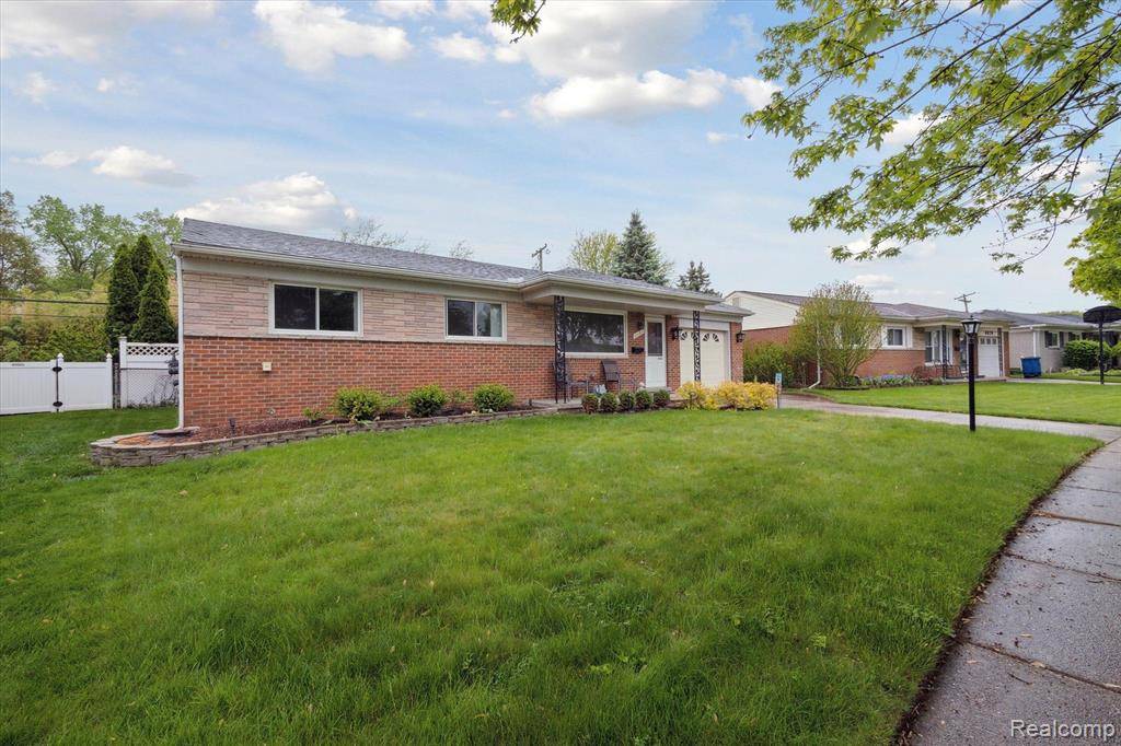 Westland, MI,6686 CHIRREWA Street