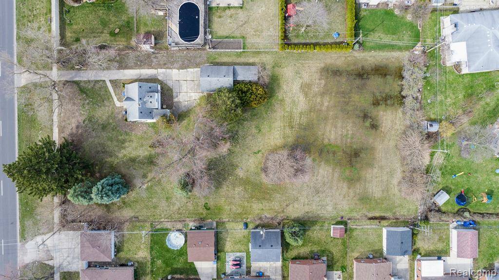 Dearborn Heights, MI 48127,6022 N INKSTER Road