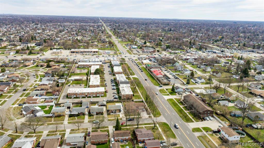 Dearborn Heights, MI 48127,6022 N INKSTER Road