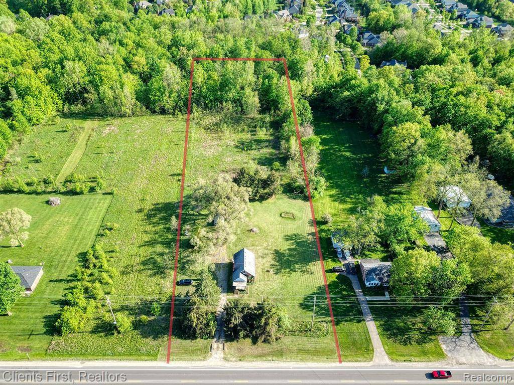 Canton, MI 48187,48375 FORD Road