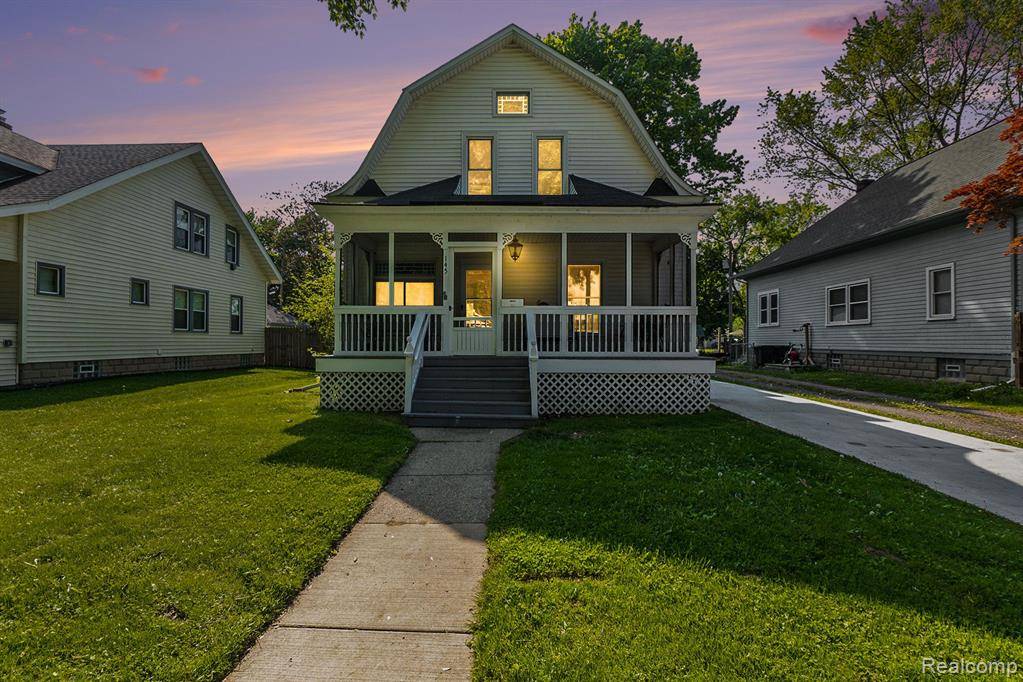 Mount Clemens, MI 48043,145 WASHINGTON Street