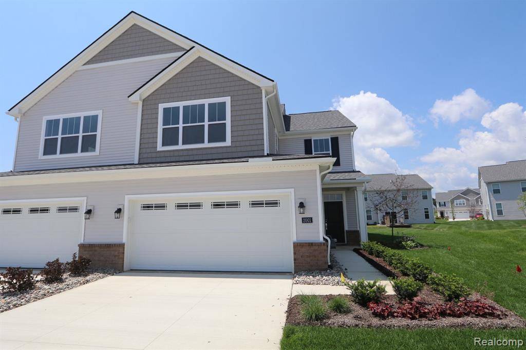 Saline, MI 48176,2001 Mill Lane